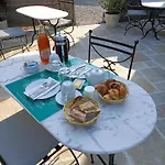Du Vieux Tour Le Manoir Bed & Breakfast Canapville (Calvados)
