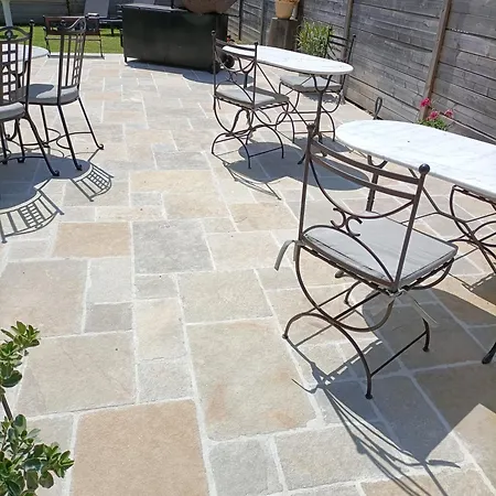 Du Vieux Tour Le Manoir 3*