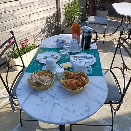 B&B Du Vieux Tour Le Manoir Canapville (Calvados)