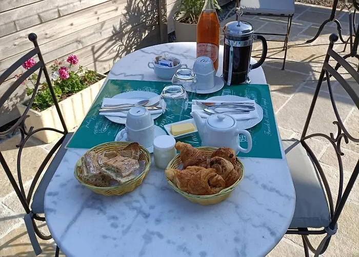 B&B Du Vieux Tour Le Manoir Canapville (Calvados)